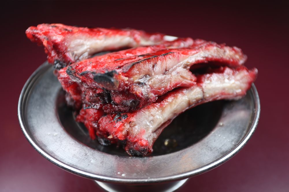 bone-in spareribs(l)